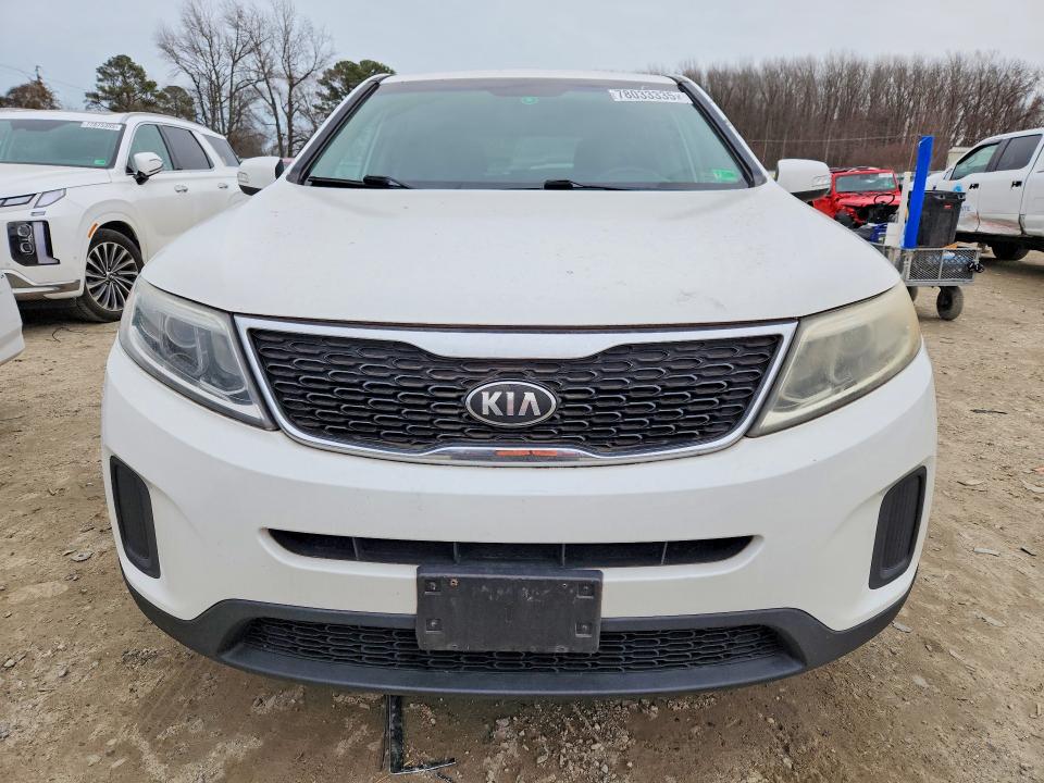Photo 5 from auction – 2014 KIA SORENTO with VIN 5XYKT3A60EG447515