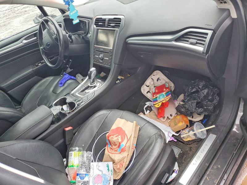 Photo 8 from auction – 2016 FORD FUSION with VIN 3FA6P0SU4GR183375