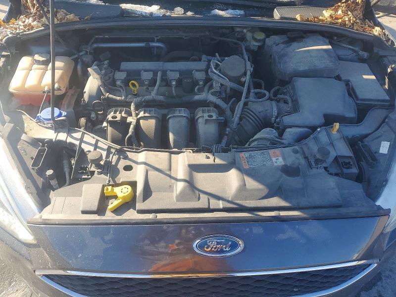 Photo 11 from auction – 2015 FORD FOCUS with VIN 1FADP3F27FL302583