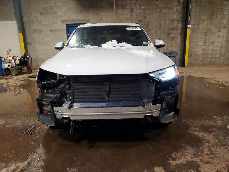 Photo 5 from auction – 2020 AUDI Q7 with VIN WA1LXAF74LD012775
