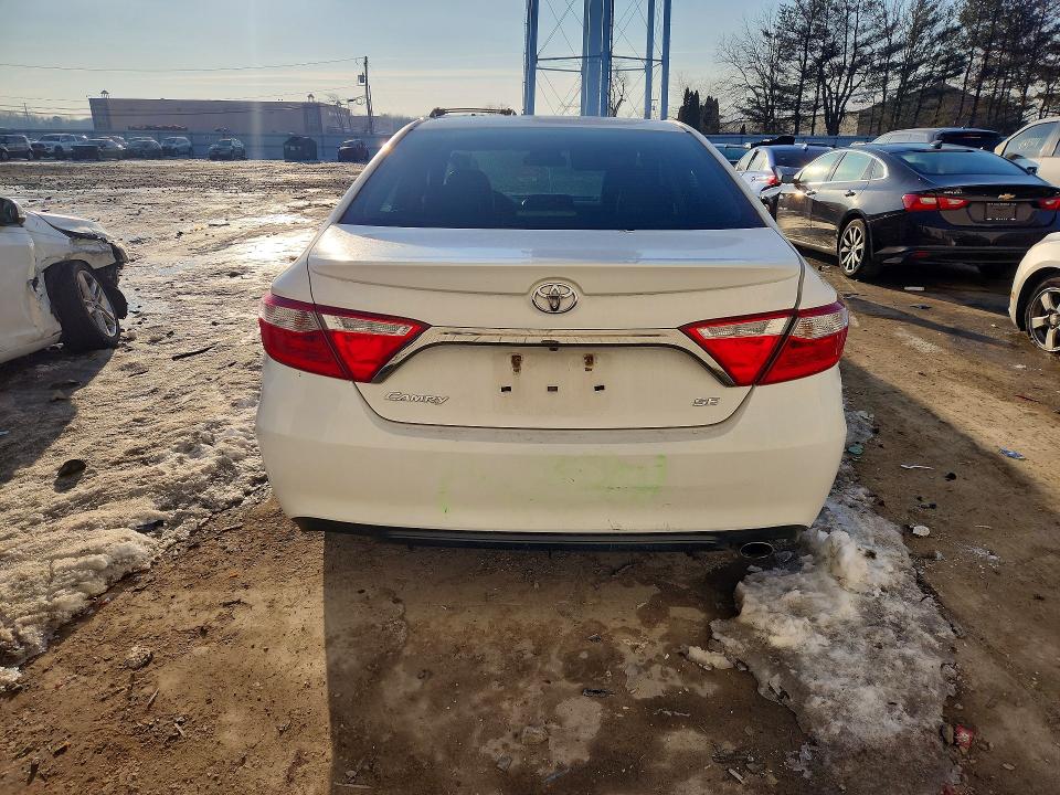 Photo 6 from auction – 2017 TOYOTA CAMRY LE with VIN 4T1BF1FK9HU765259
