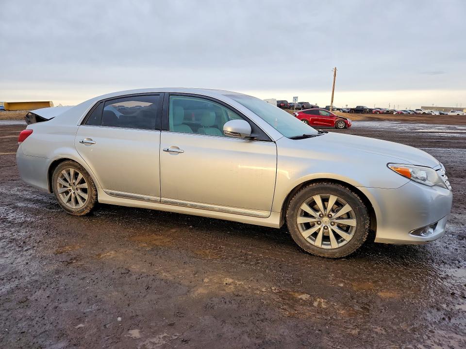 Photo 4 from auction – 2011 TOYOTA AVALON BAS with VIN 4T1BK3DB8BU394130