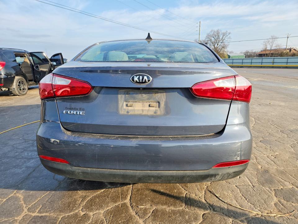 Photo 6 from auction – 2016 KIA FORTE with VIN KNAFX4A65G5605948