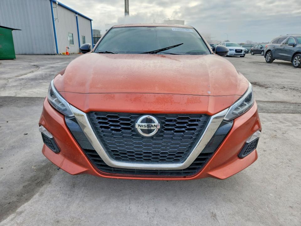 Photo 5 from auction – 2020 NISSAN ALTIMA with VIN 1N4BL4CV4LN311037