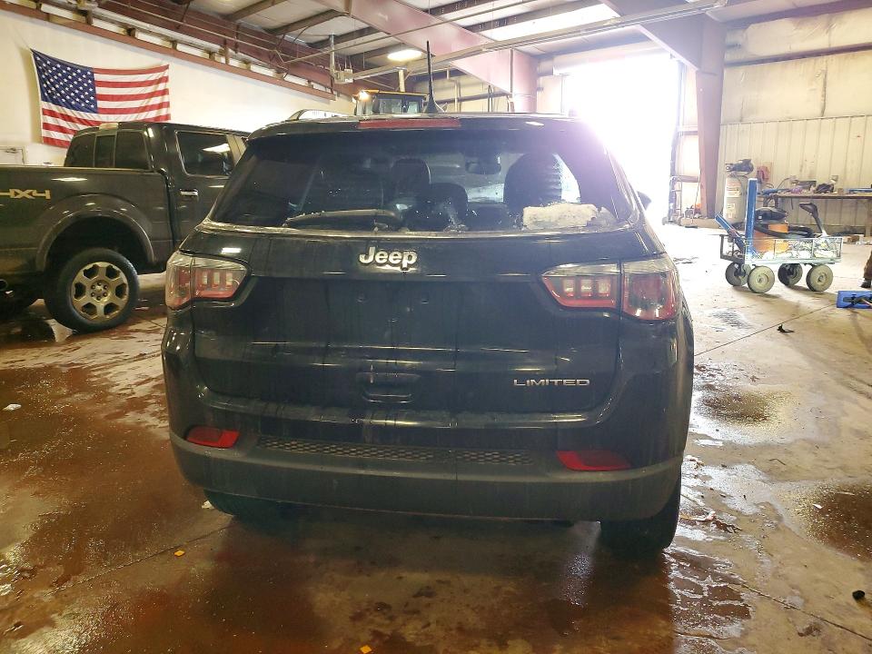 Photo 6 from auction – 2017 JEEP COMPASS with VIN 3C4NJDCBXHT674386