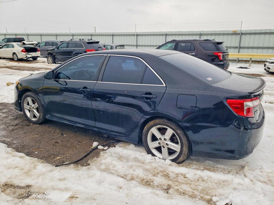 Photo 2 from auction – 2012 TOYOTA CAMRY SE with VIN 4T1BF1FK2CU607435