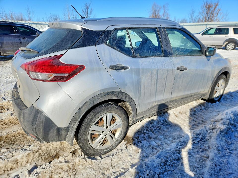 Photo 3 from auction – 2018 NISSAN KICKS with VIN 3N1CP5CU2JL508966