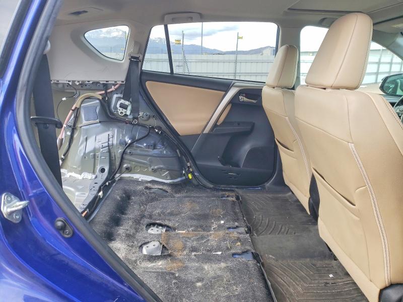 Photo 10 from auction – 2015 TOYOTA RAV4 with VIN 2T3DFREV1FW375814
