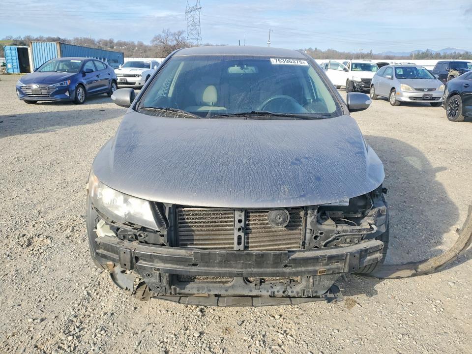 Photo 5 from auction – 2010 KIA FORTE with VIN KNAFU4A2XA5162726