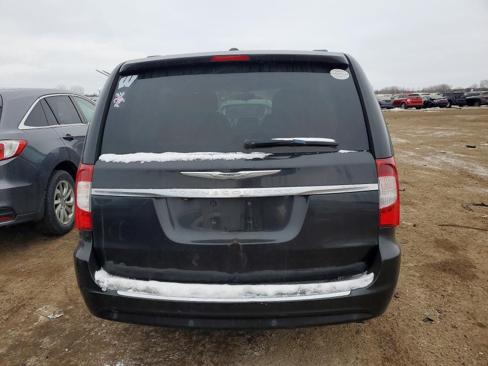 Photo 6 from auction – 2013 CHRYSLER TOWN & COU with VIN 2C4RC1CG5DR650077