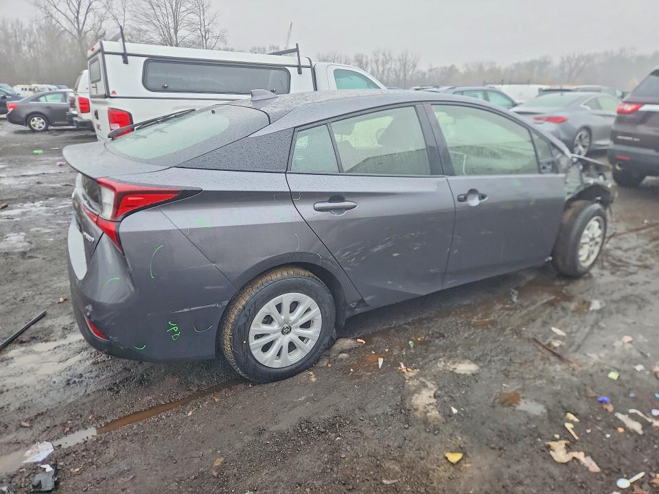 Photo 3 from auction – 2021 TOYOTA PRIUS with VIN JTDKAMFU3M3142855