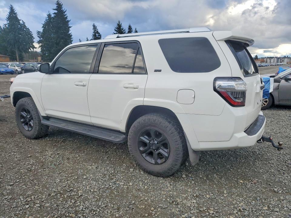 Foto 2 de la subasta – 2014 TOYOTA 4RUNNER con VIN JTEZU5JR1E5079030