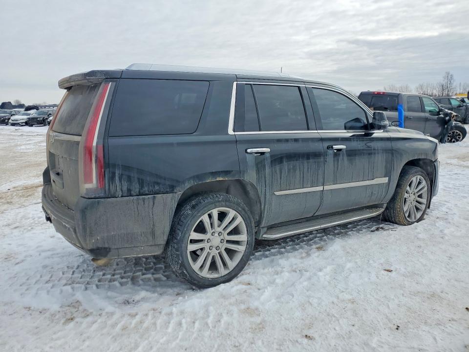 Photo 3 from auction – 2015 CADILLAC ESCALADE L with VIN 1GYS4MKJ8FR677306