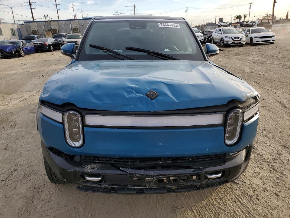 Photo 5 from auction – 2023 RIVIAN R1S ADVENT with VIN 7PDSGABA6PN018752
