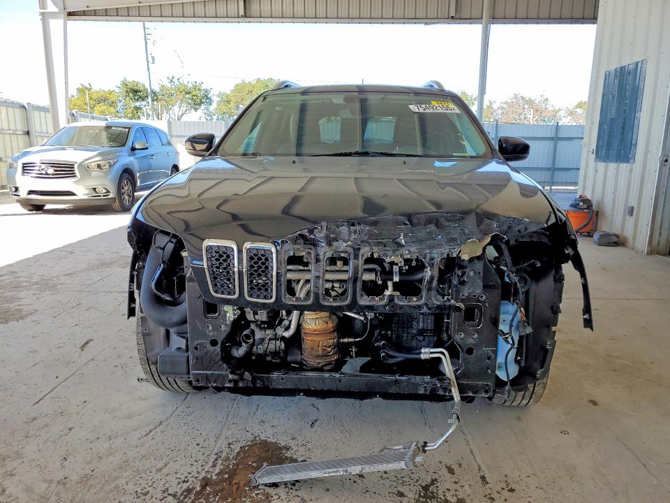 Photo 5 from auction – 2019 JEEP CHEROKEE L with VIN 1C4PJMDX1KD345611