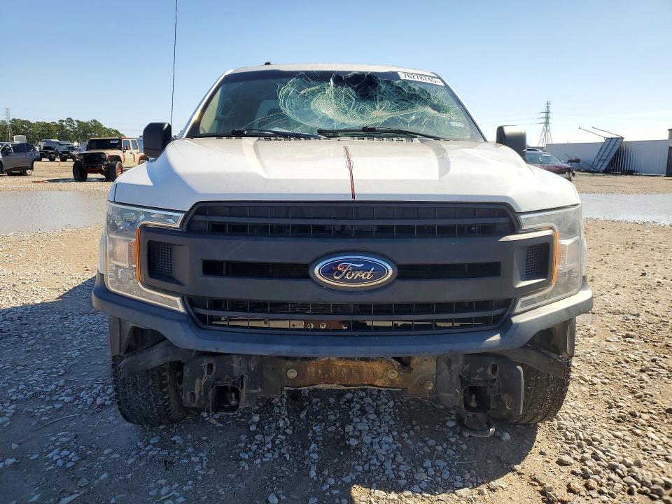 Photo 5 from auction – 2018 FORD F150 SUPER with VIN 1FTFX1E51JFA08672