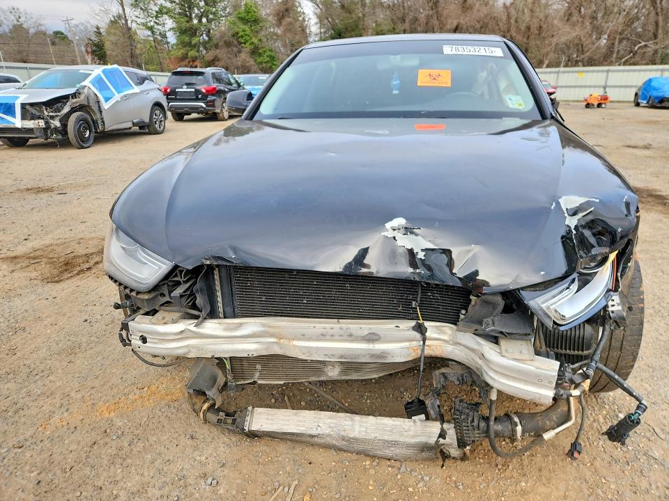 Photo 5 from auction – 2016 AUDI A4 with VIN WAUAFAFL8GN017083