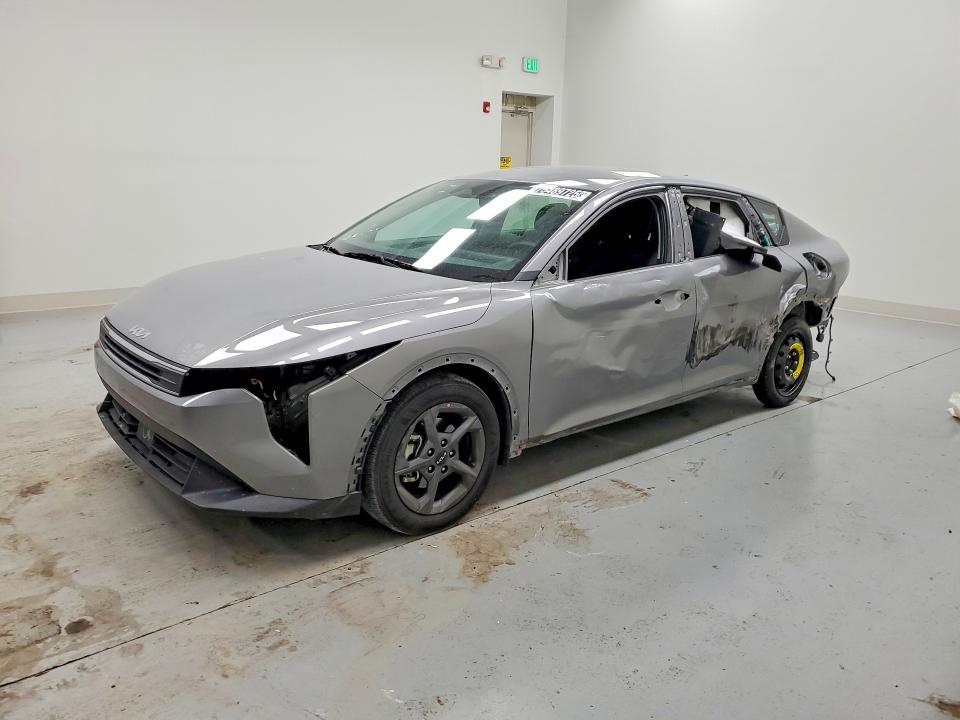KIA K4 LX 2025 with VIN 3KPFT4DE7SE075643 - Photo from auction