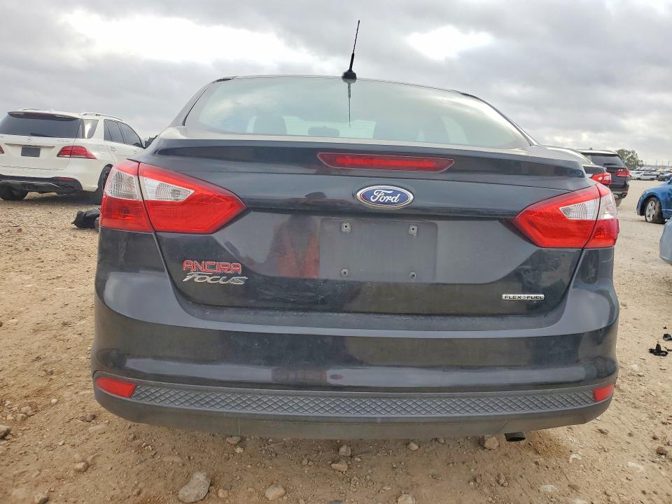 Photo 6 from auction – 2014 FORD FOCUS S with VIN 1FADP3E25EL305594