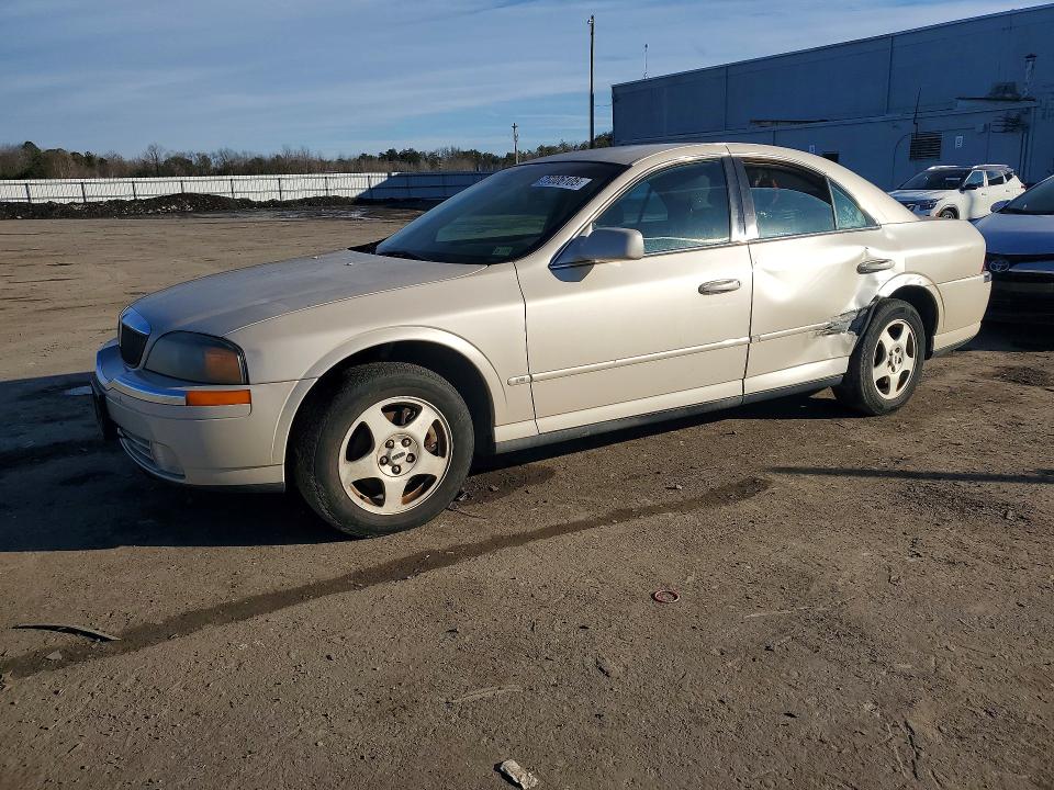 LINCOLN LS 2000 with VIN 1LNHM87A0YY771300 - Photo from auction