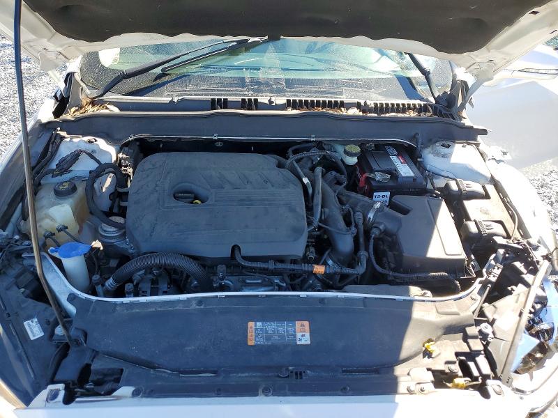 Photo 11 from auction – 2014 FORD FUSION with VIN 3FA6P0HD7ER126155