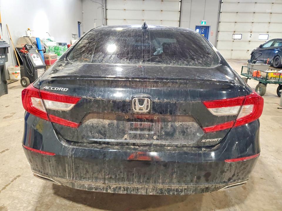 Photo 6 from auction – 2018 HONDA ACCORD with VIN 1HGCV1F39JA808348