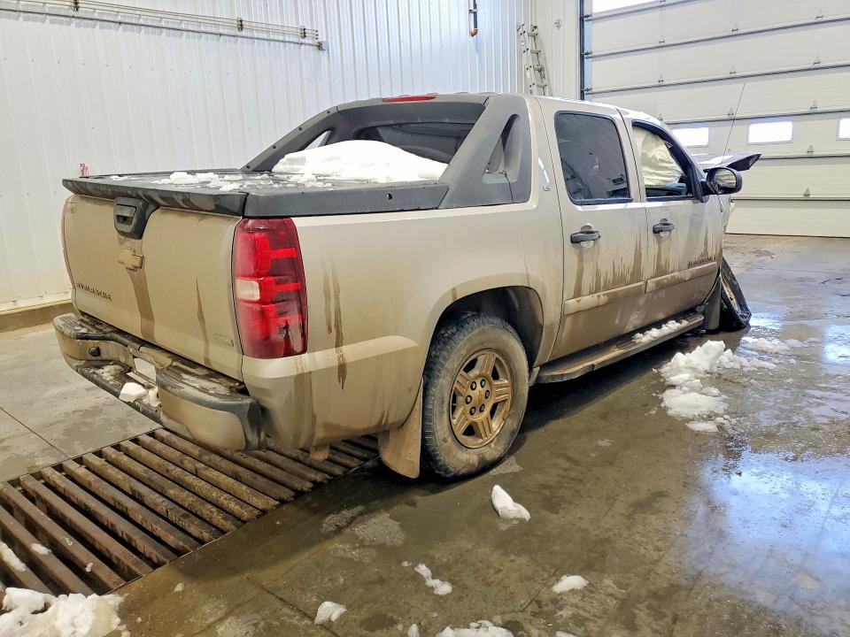 Photo 3 from auction – 2008 CHEVROLET AVALANCHE with VIN 3GNFK12388G228103