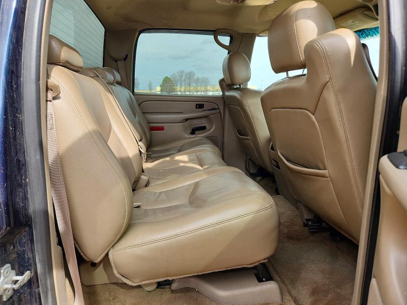 Photo 10 from auction – 2005 CHEVROLET SILVERADO with VIN 2GCEK13TX51148566
