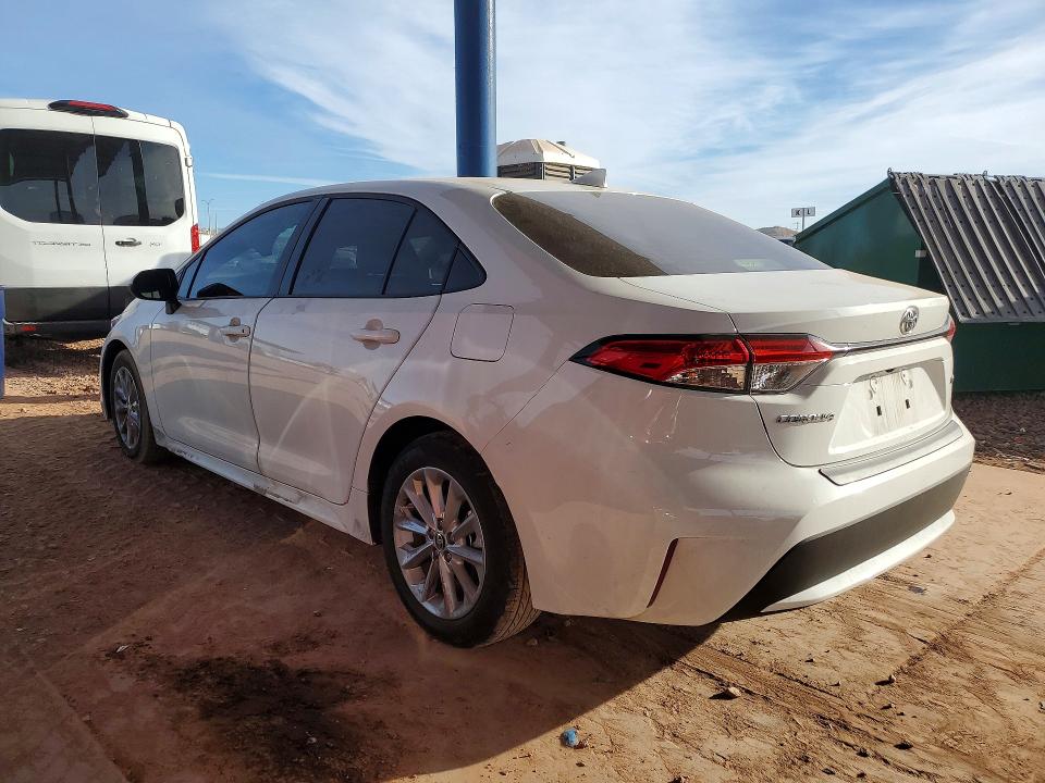 Photo 2 from auction – 2022 TOYOTA COROLLA with VIN JTDVPMAE2N3008335