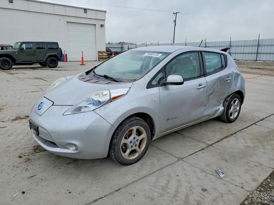 NISSAN LEAF 2011 with VIN JN1AZ0CP8BT004286 - Photo from auction