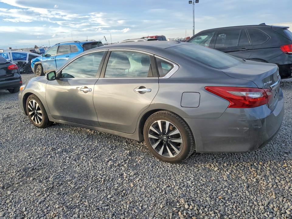Photo 2 from auction – 2018 NISSAN ALTIMA with VIN 1N4AL3AP6JC249689
