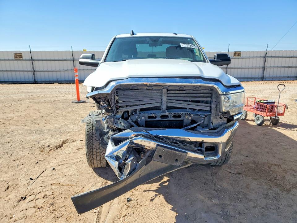 Photo 5 from auction – 2019 RAM 2500 TRADE with VIN 3C6UR5HJ8KG661671