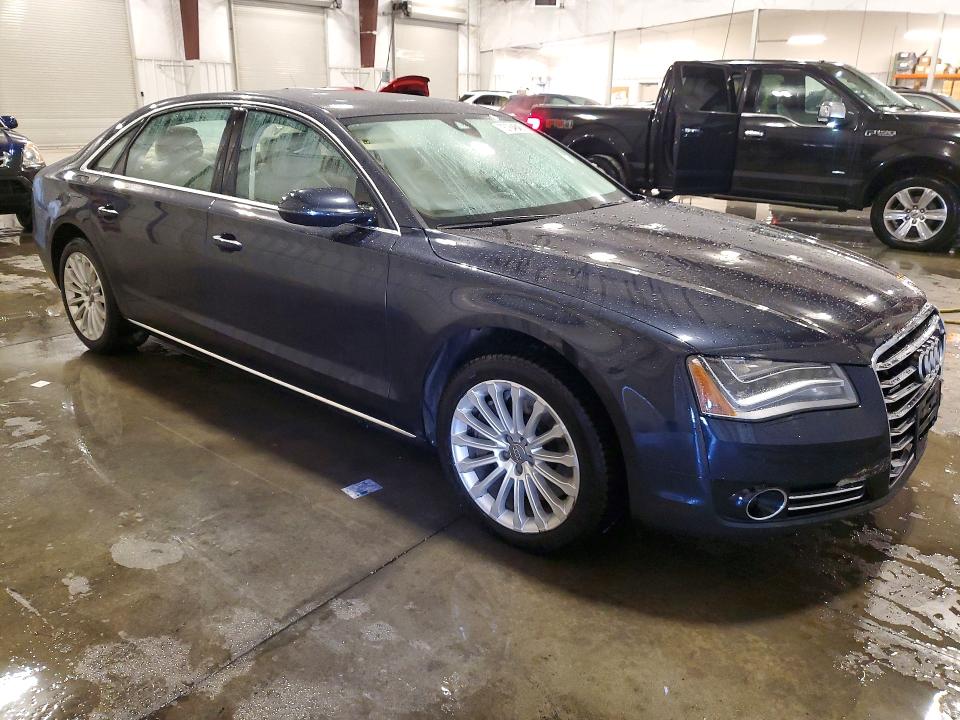 Photo 4 from auction – 2014 AUDI A8 L QUATT with VIN WAUR2AFD2EN008996