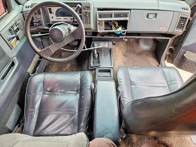 Photo 8 from auction – 1990 CHEVROLET BLAZER with VIN 1GNCT18Z0L0111897