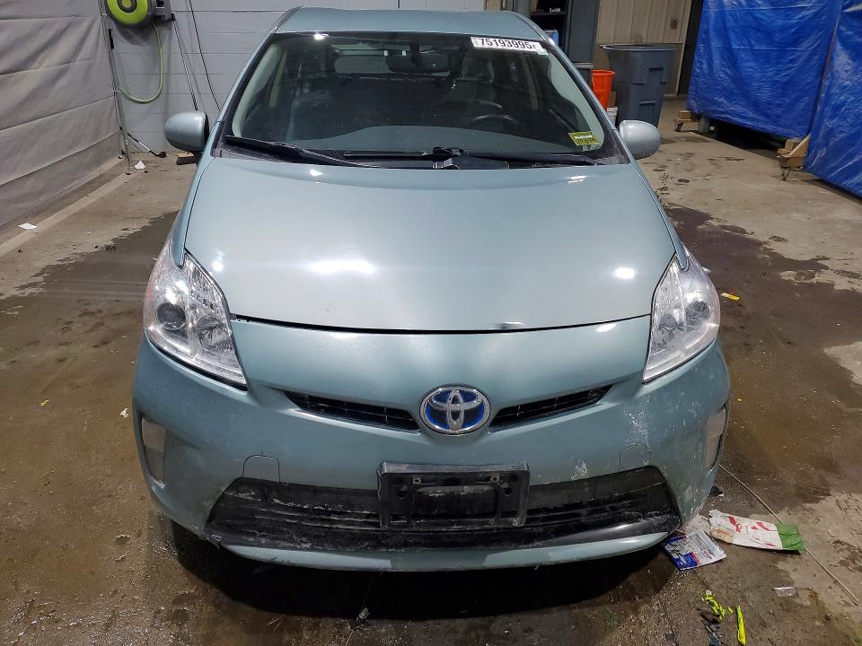 Photo 5 from auction – 2015 TOYOTA PRIUS with VIN JTDKN3DU4F1914733