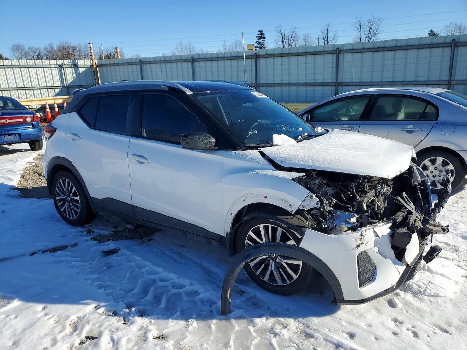 Photo 4 from auction – 2021 NISSAN KICKS with VIN 3N1CP5CV8ML558817