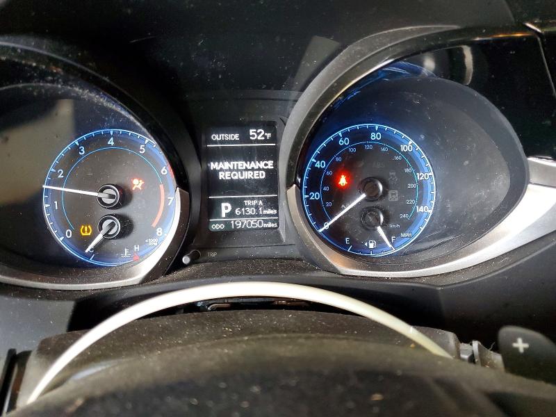 Photo 9 from auction – 2015 TOYOTA COROLLA with VIN 2T1BURHE8FC265250