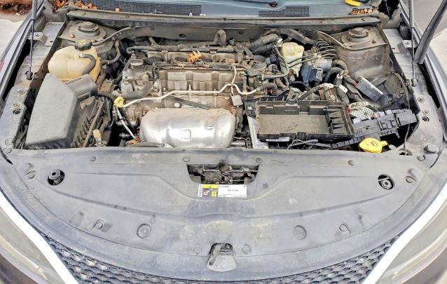 Photo 11 from auction – 2015 CHRYSLER 200 with VIN 1C3CCCAB2FN532503