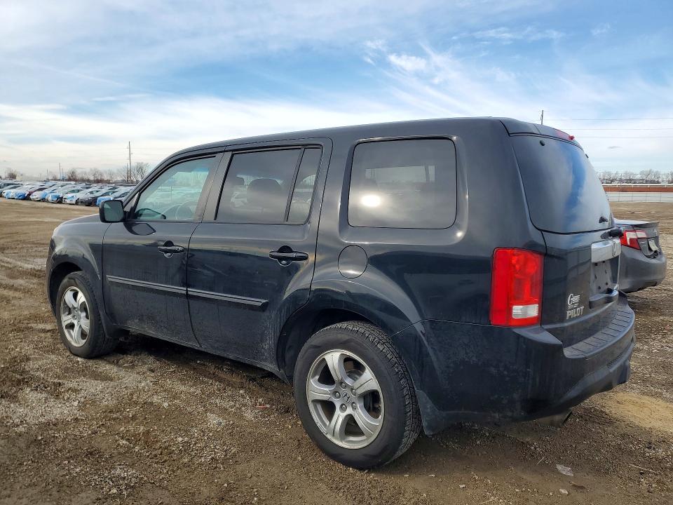 Photo 2 from auction – 2013 HONDA PILOT with VIN 5FNYF4H52DB003448