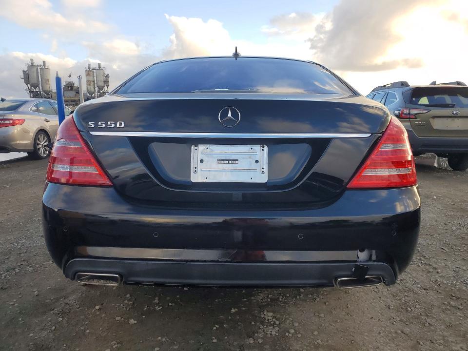 Photo 6 from auction – 2011 MERCEDES-BENZ S with VIN WDDNG7BB0BA418392