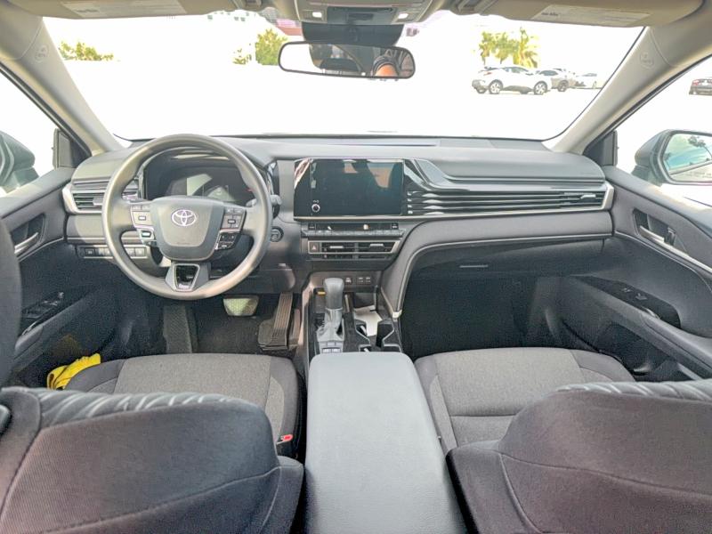 Photo 9 from auction – 2025 TOYOTA CAMRY with VIN 4T1DAACK2SU587570