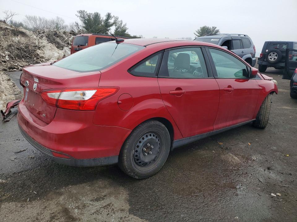 Photo 3 from auction – 2012 FORD FOCUS with VIN 1FAHP3F25CL265370