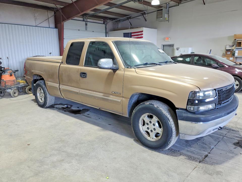 Photo 4 from auction – 2001 CHEVROLET SILVERADO with VIN 1GCEK19T41E192417