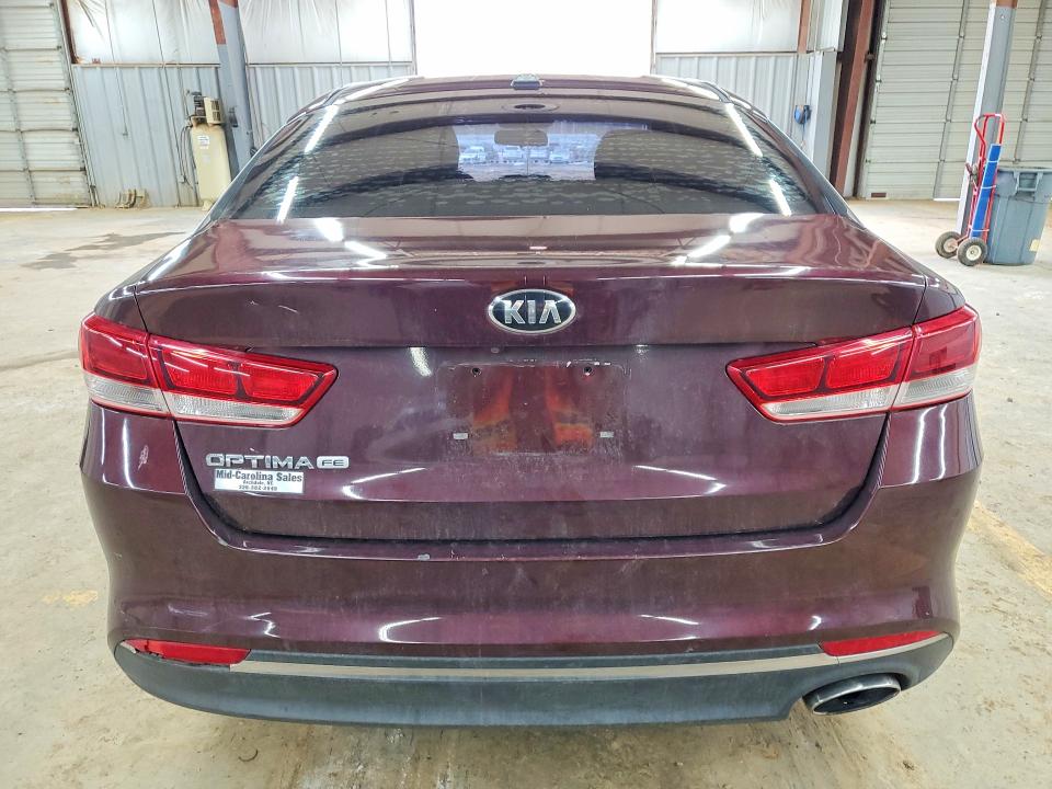 Photo 6 from auction – 2017 KIA OPTIMA with VIN 5XXGT4L32HG135476