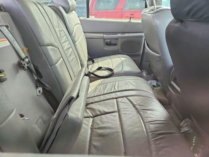 Photo 11 from auction – 1998 FORD EXPLORER with VIN 1FMZU35P0WZB08024