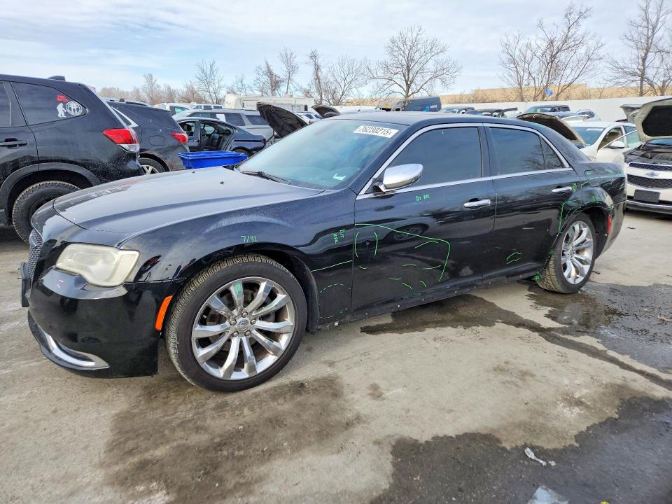 CHRYSLER 300C 2015 with VIN 2C3CCAET2FH760355 - Photo from auction