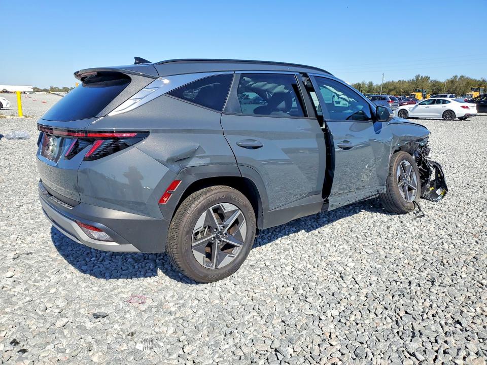 Photo 3 from auction – 2025 HYUNDAI TUCSON with VIN 5NMJC3DE2SH533280