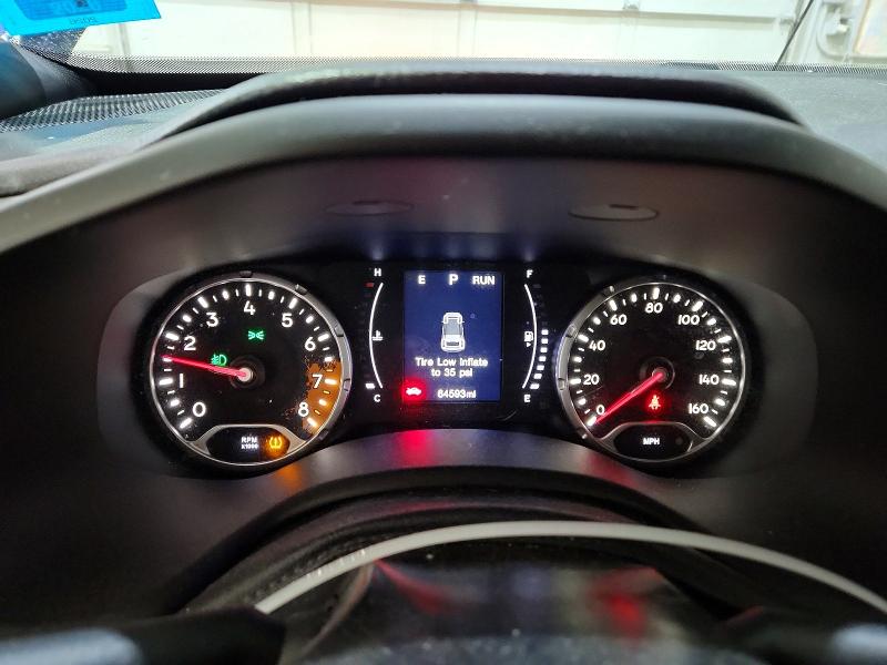 Photo 9 from auction – 2018 JEEP RENEGADE L with VIN ZACCJBBB4JPH04184