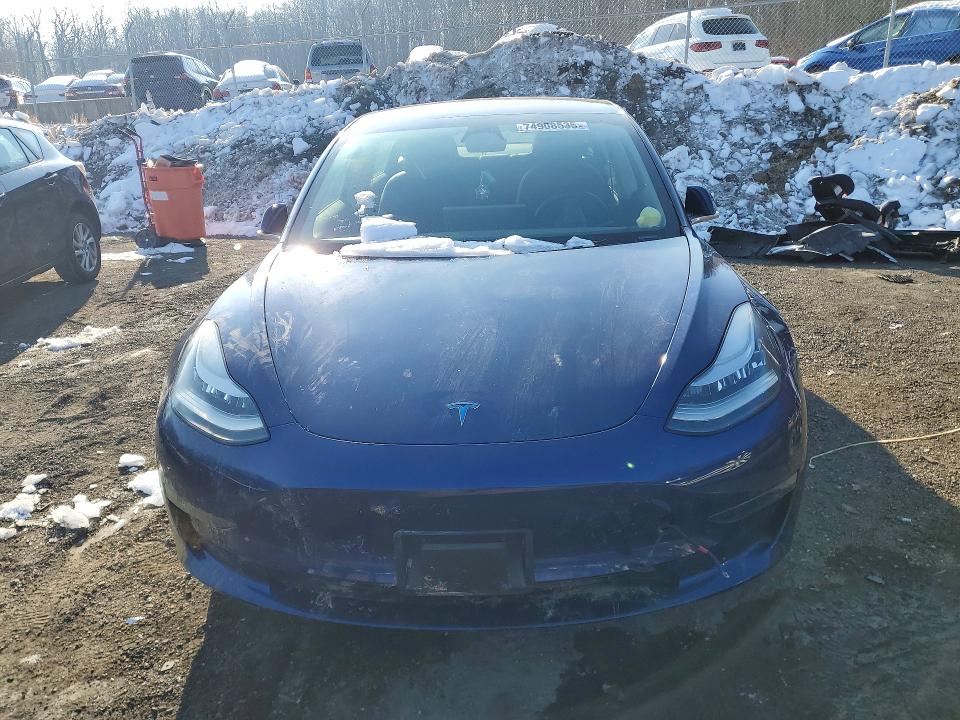 Photo 5 from auction – 2018 TESLA MODEL 3 with VIN 5YJ3E1EB6JF105353