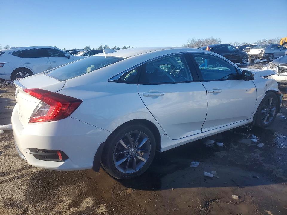 Photo 3 from auction – 2019 HONDA CIVIC with VIN 19XFC1F35KE007013